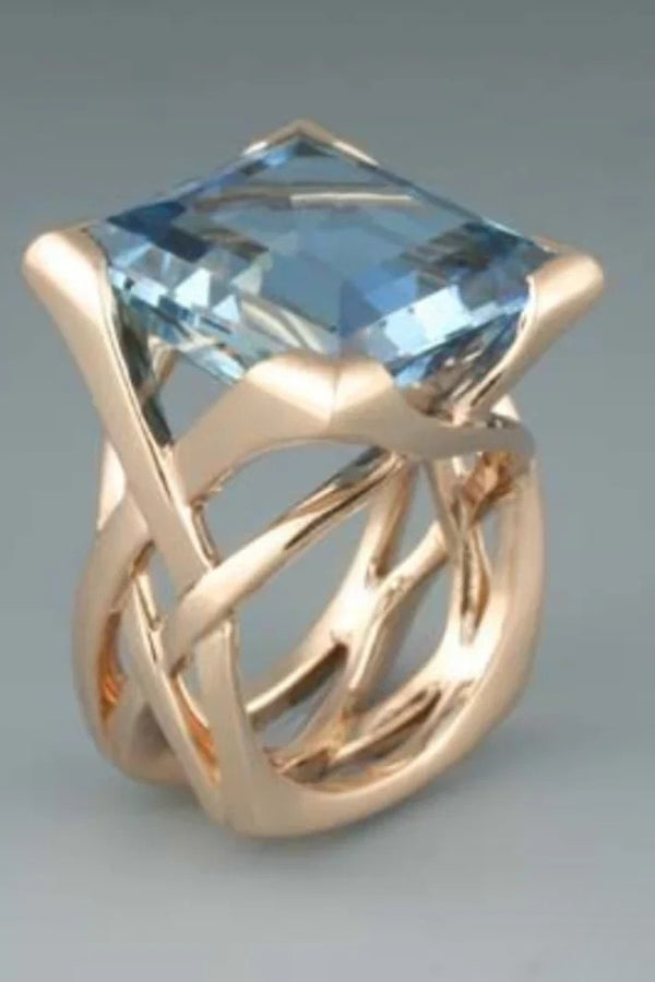 Klassischer Rose Gold Ring mit Blauem Zirconia