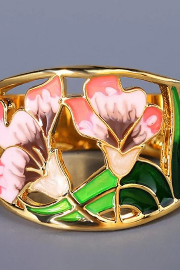 Retro Gold Enamel Flower Ring