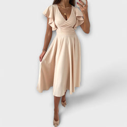 Elegantes V-Ausschnitt-Kleid mit Fließender Silhouette